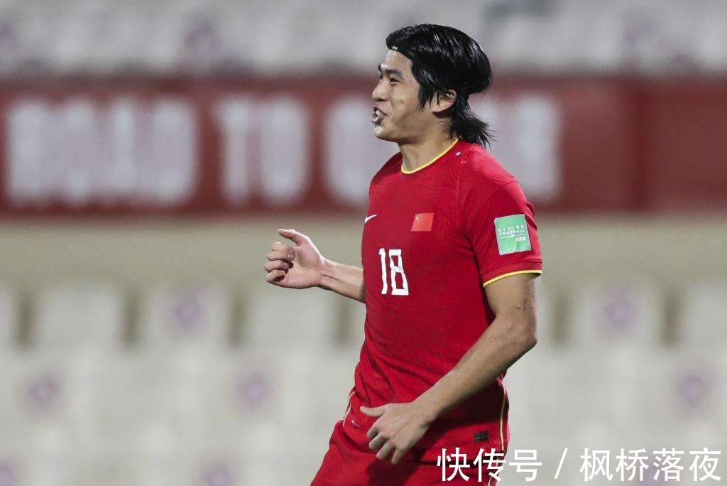 中国足球|2场世预赛成中国足球红人!22岁中场成挖角大热门,都想要他!