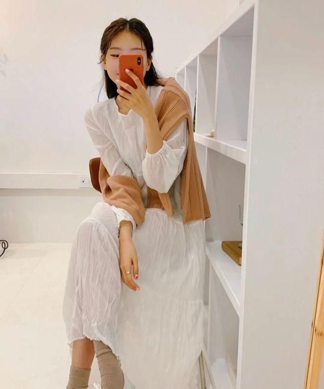 搭配|今夏这种“盐汽水”穿搭,真的好看到上头