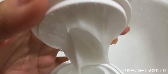 被国人逼上绝路！屈臣氏38元“贱卖”兰蔻粉水，这下雅诗兰黛慌了！