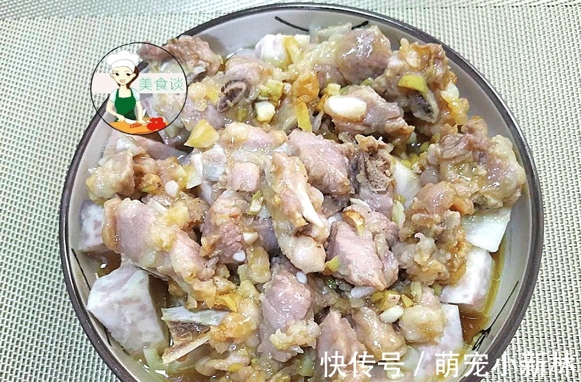 蒸排骨|入秋后，吃鸡鸭鱼肉不如吃它，40块钱一斤，鲜香营养，蒸着吃最香
