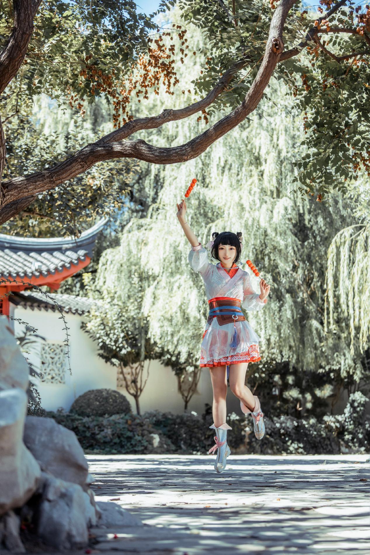 九公主|少年锦衣卫九公主cos,花苞小髻可爱娇俏,两套造型俏皮又温婉