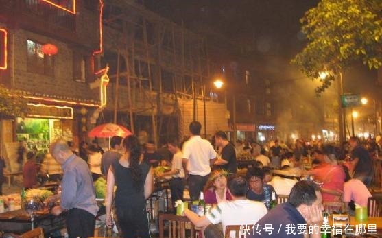 吃烧烤消费736元,老板却很不高兴,看到账单就明白了!