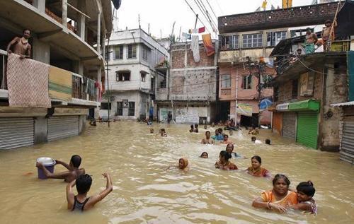 合同|房子被洪水毁了,房贷还用还吗?你怎么看?