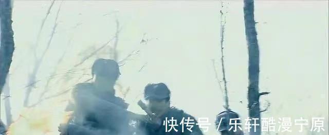 部队@土匪唐汉云带500名匪徒,拦截文工团女兵,后栽在农家妇女手中