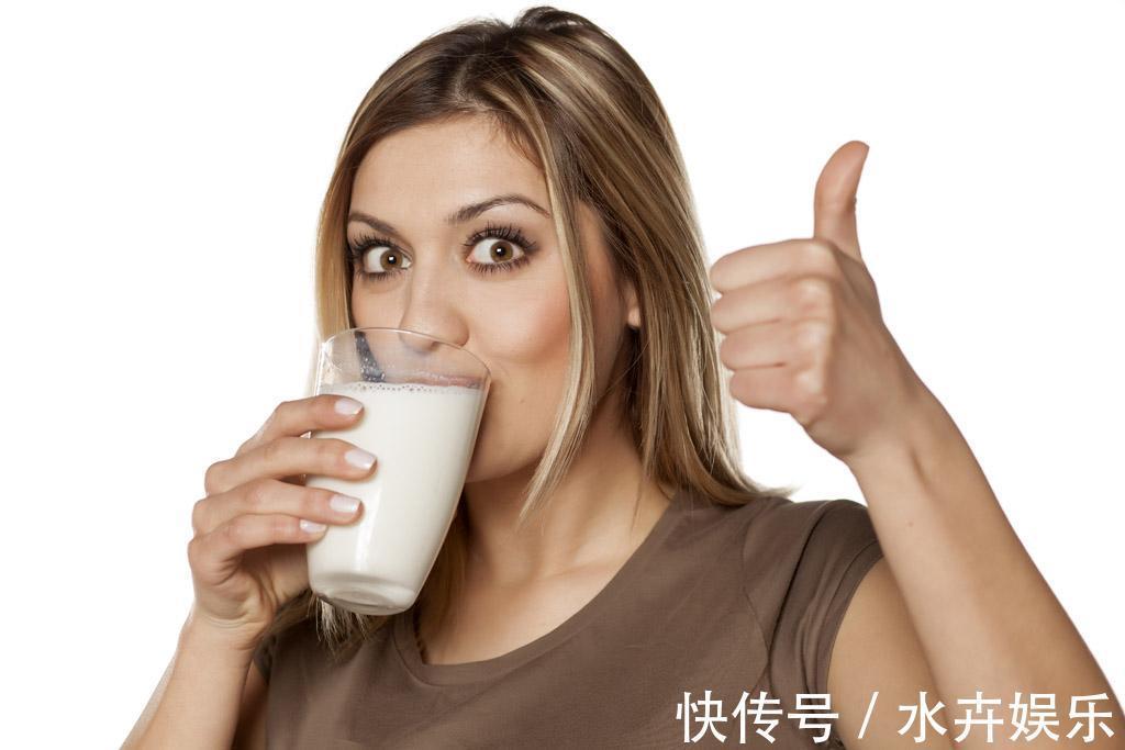 豆浆和牛奶能否混着喝谁更有营养营养师告诉你真相