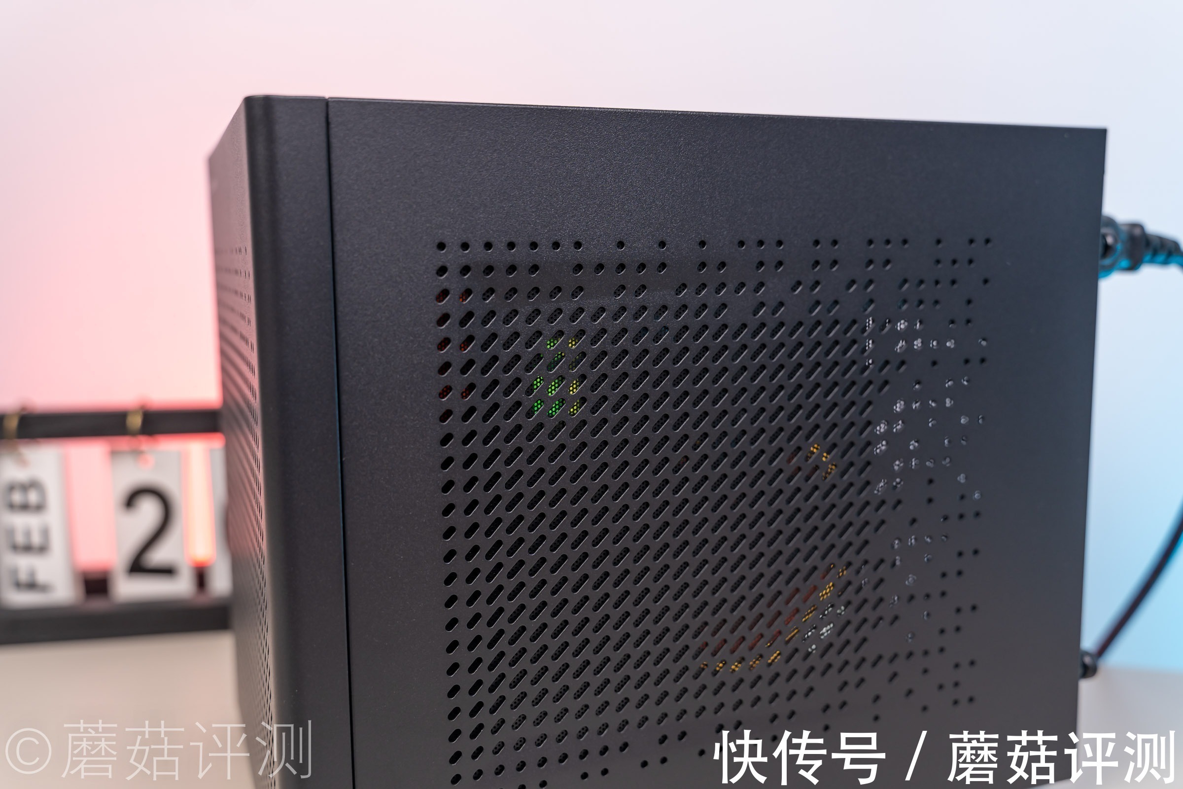 机箱|体积小巧，外形精致、影驰RTX3060金属大师Mini显卡 评测