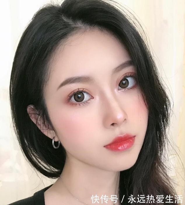 眼部 睡前3个护肤好习惯,都很简单,做到的却很少,怪不得皮肤总不好!