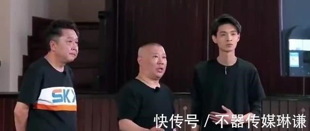 栾云平|秦霄贤新综艺官宣,古装造型非常帅气,“傻子”人设又给安排上了