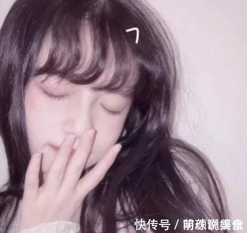 眼睛|若脸上带有“这3特征”,戴上眼镜后丑女也能逆袭校花,全占的偷着乐吧