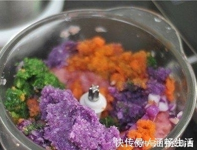 天没亮就起床做早餐，老公吃了一盘，上班带5个，同事非说我买的