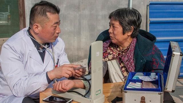 高血压|高血压的“冤家”上线，坚持泡水喝，扩张血管，血压或慢慢降下来