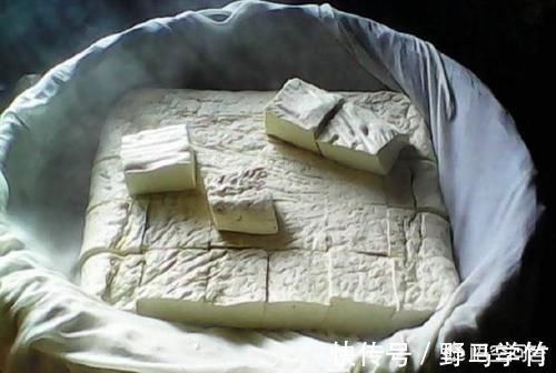 老家做豆腐都是卤水豆腐,那么卤水是怎么弄的?是什么物质?