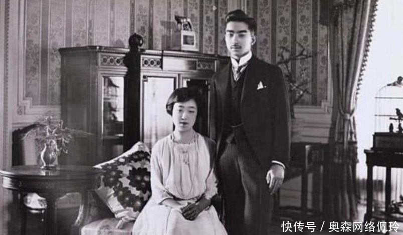 出国访问|二战后天皇出国访问,为啥被英国人指着鼻子骂,被荷兰人扔水瓶