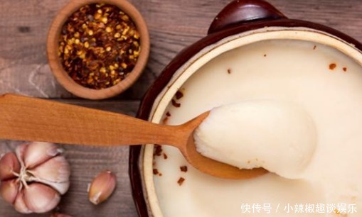 脑梗为何逐年增多?医生:别总冤枉肥肉,3种调料要少吃,莫忽视