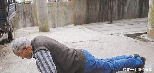 真相|男性坚持每天做俯卧撑，最后都如何了真相或与你想的不一样