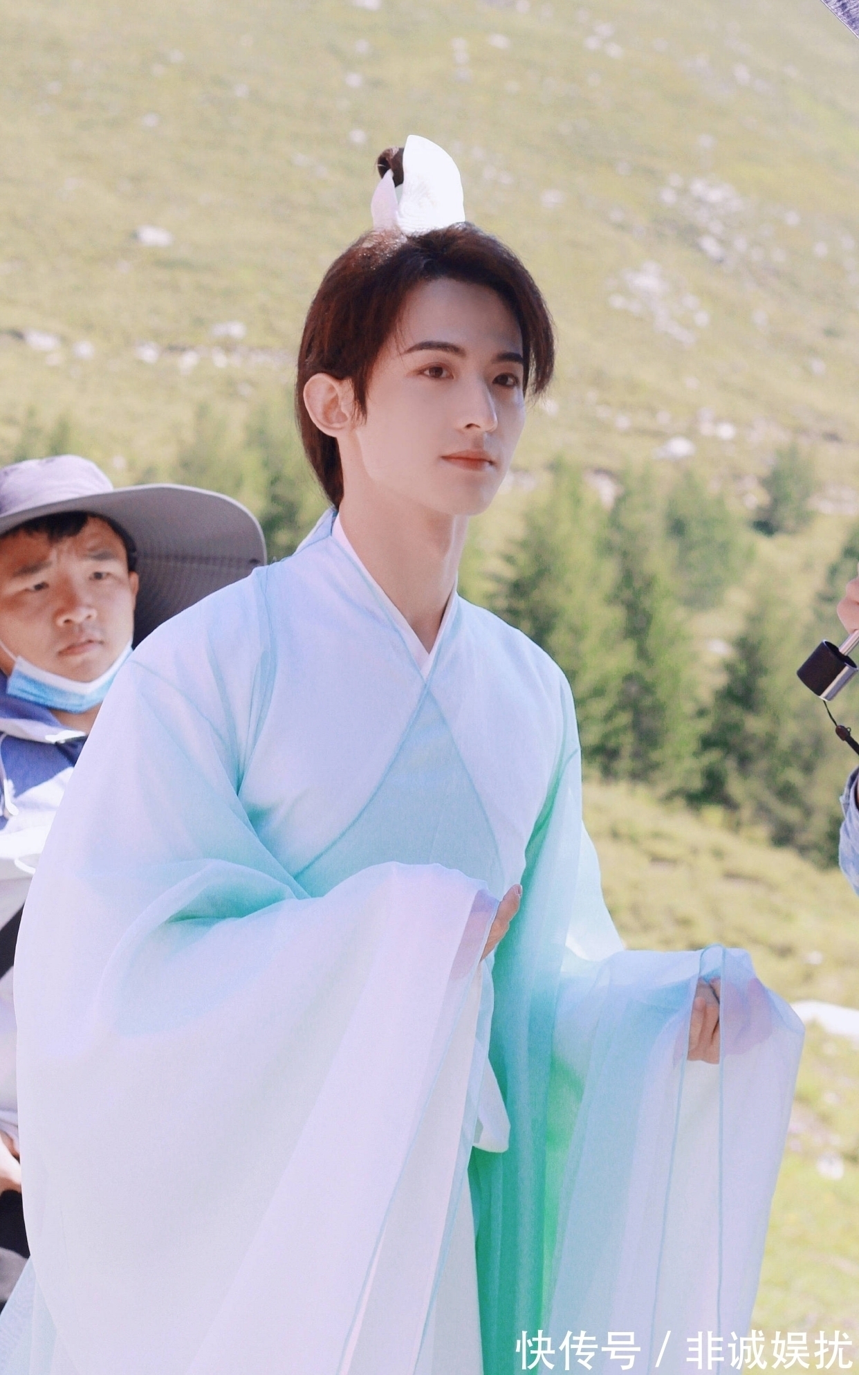 风师|吉星高照:配角风师戏份超主角,花城更换新戏服,宣姬红衣战甲
