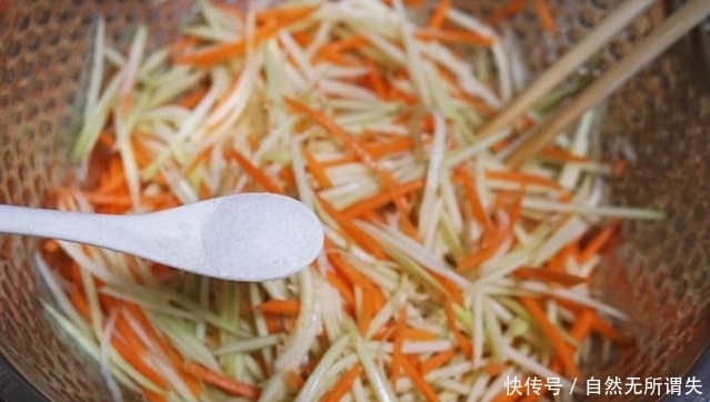 早餐|北方人最喜欢吃的早餐,制作简单又美味,连着吃一月都不腻!