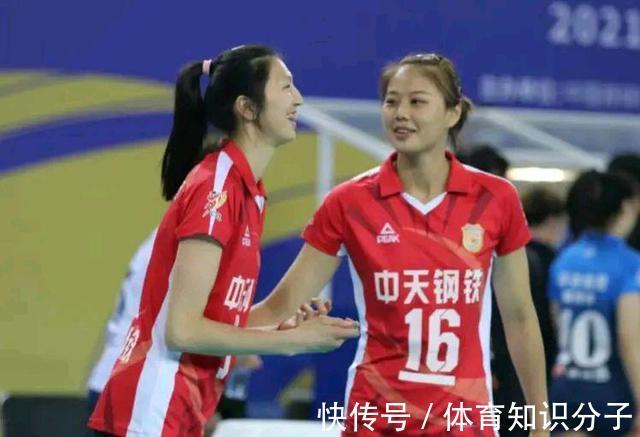 青年队|32扣16中轰下18分！女排新朱婷打出代表作，超手进攻把对手打懵