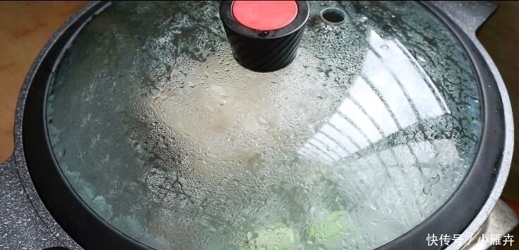  扣肉别用油炸了，教你这个新做法，我家一周吃5次，大厨都夸我