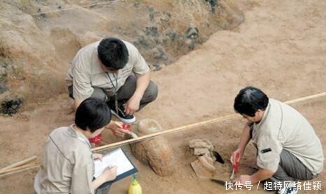 一座普通古墓堆满宝石,出土一枚罕见“洋钻”,价值至少8亿