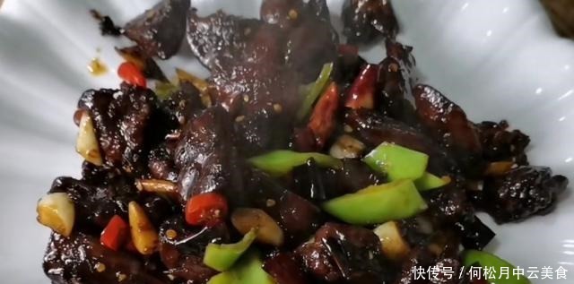 学会一招,做出的鸡肝香辣可口,开胃下饭,不输饭店