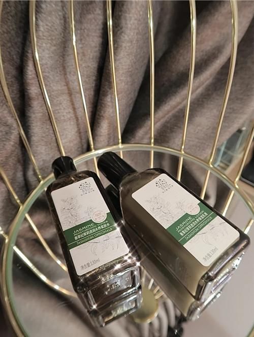 四款平价水乳，小众却很好用，什么功效都有，最后一个越用越爱！