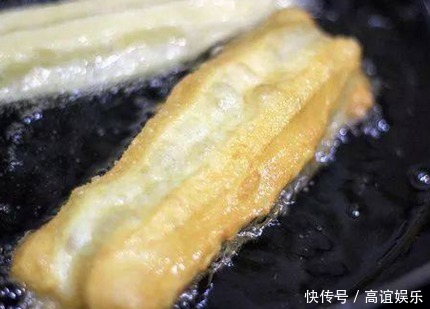 想吃油条不用买,配方和做法都告诉你,学会了告别小吃摊