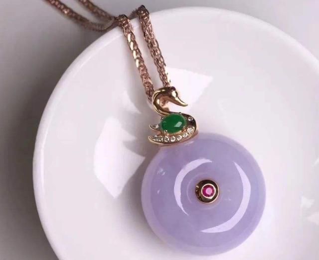 紫罗兰|红翡绿翠紫为贵教,你如何看懂紫罗兰翡翠,