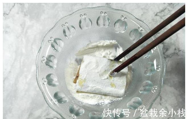 外婆用了30年的炸带鱼方法，5分钟上桌，外酥里嫩，不掉皮不粘