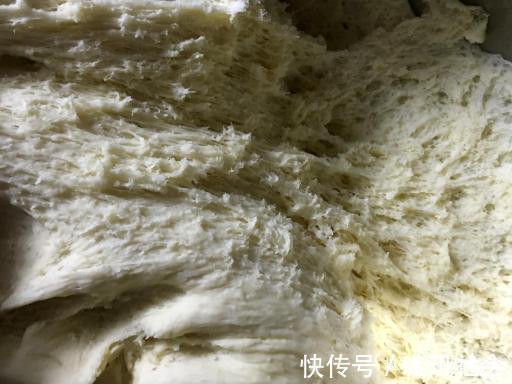 蒸包子|蒸包子总是“掉底”只因忽略这几步,这样做,包子蒸的香软可口