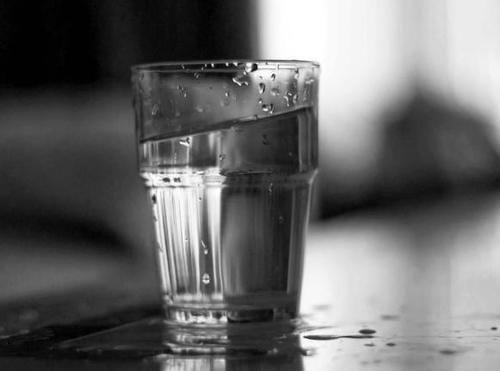 食物|吃完降压药,建议大家尽量别碰这4种东西,别再大意了