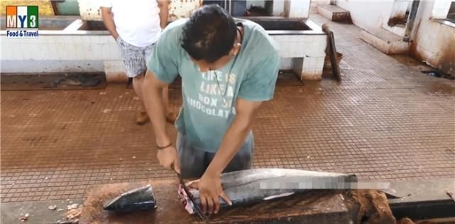 这切|没见过这么切鱼的,这切鱼的功夫了得,谁能说出他切了多少片鱼