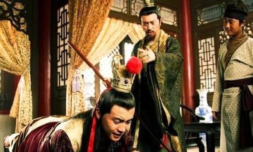 贾府!红楼梦原来北静王才是逼死林黛玉的元凶,原著33回已给出答案