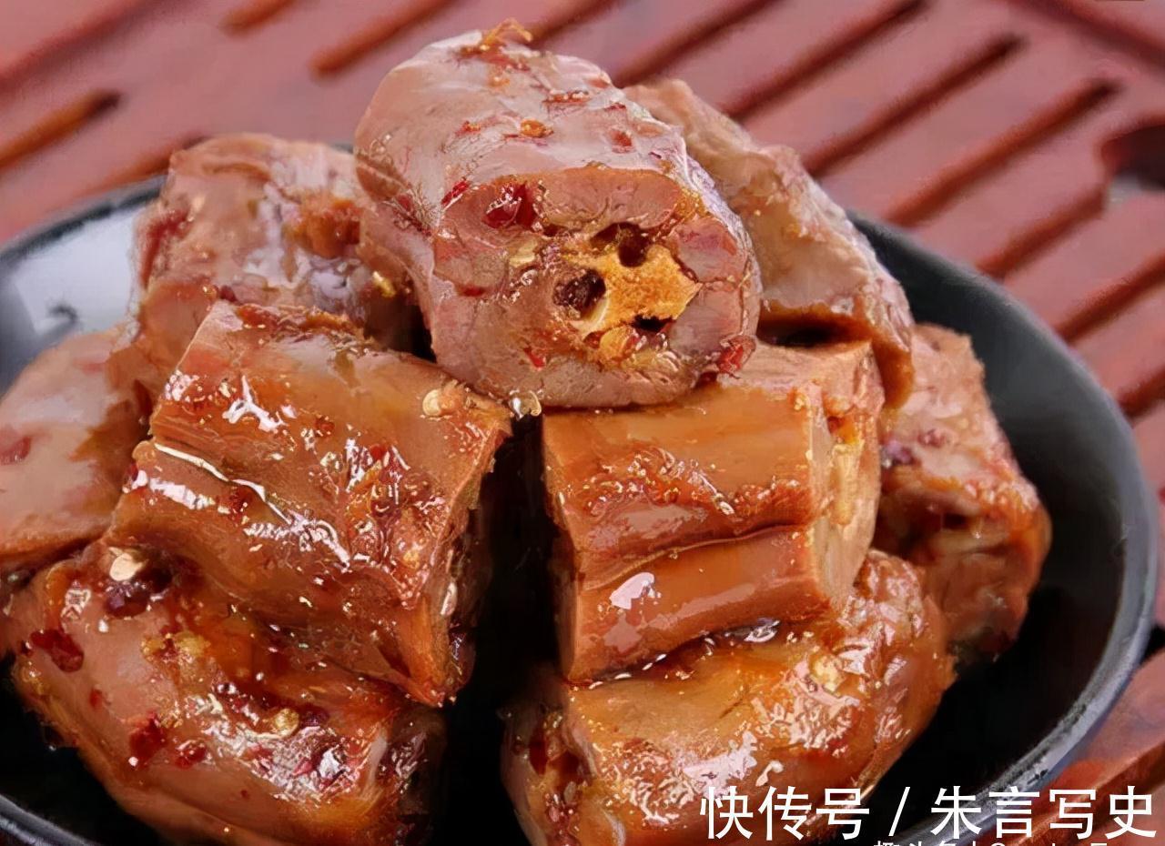 万能卤水配方大公开,想吃啥就卤啥,连骨头都入味,3斤都不够吃