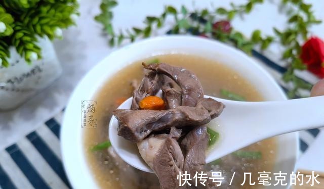 猪心汤|集市上遇到这食材别不懂吃，营养极高，用它煮汤喝，比吃羊肉汤强！