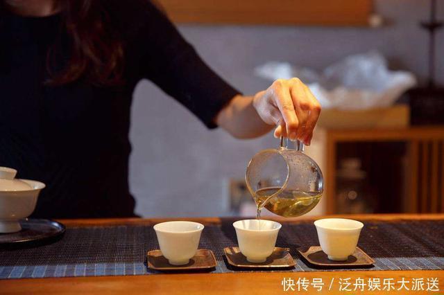 延缓衰老|女人开始衰老，有3个表现！少吃3物，多做3事，延缓衰老，更年轻