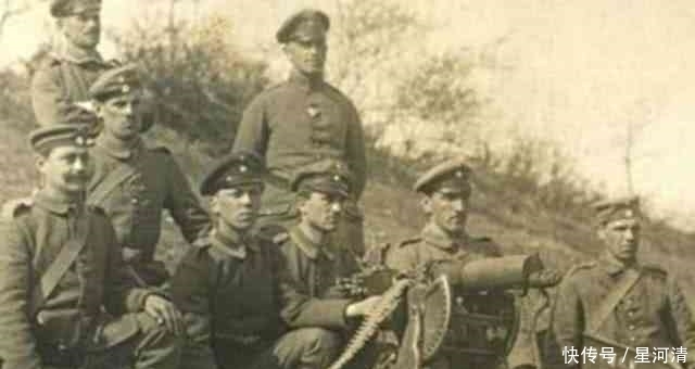 美国|20万日军投降，士兵问长官怎么办？长官：200挺重机枪给我打