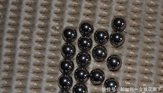 礼物|送给孩子的礼物中,这些最好别买,不然会"毁了"他