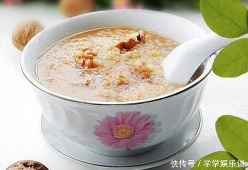 dh孕期吃核桃会让胎儿更聪明吗？孕妇吃核桃需要注意什么？