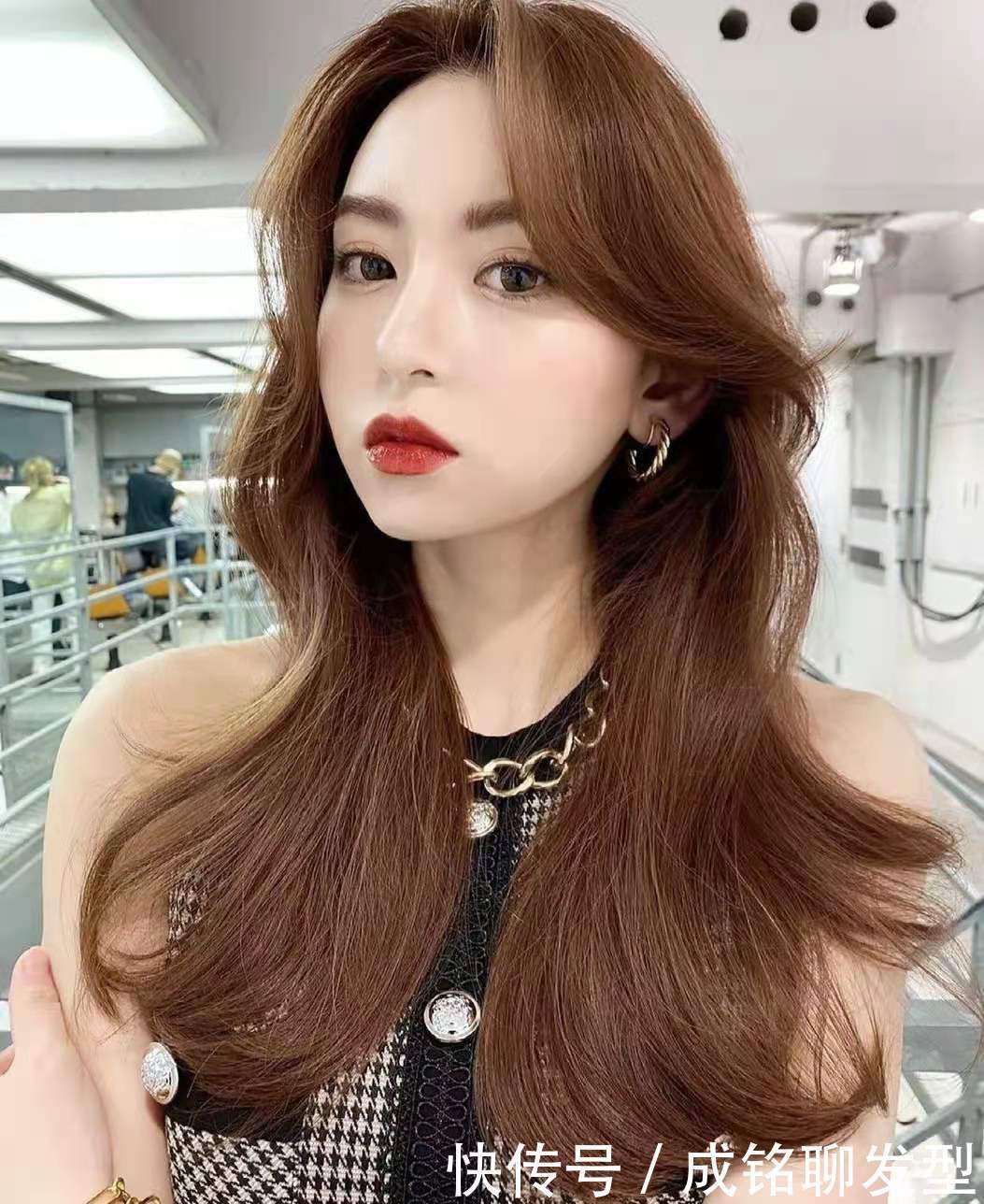 发质|适合30岁女人的“发型减龄公式”,做发型不迷路,时尚又显年轻