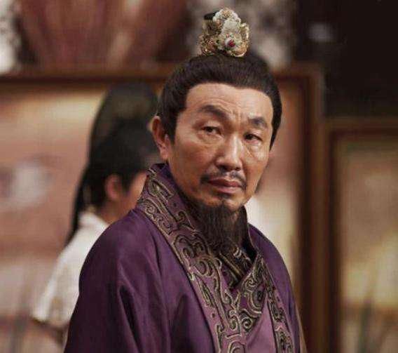 登基|李林甫是宰相，处处与太子作对，他不怕太子登基后被清算？