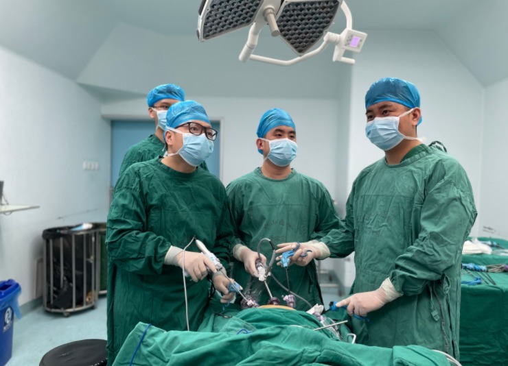 溃疡性结肠炎|男子一天便血30余次,刚住院时崩溃到哭!便血需警惕这个病......