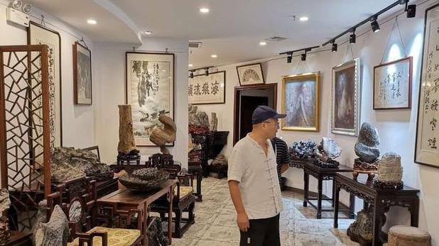 收藏家|增陵赏石|我有一个梦想石城四百八十馆,千门万户皆藏石