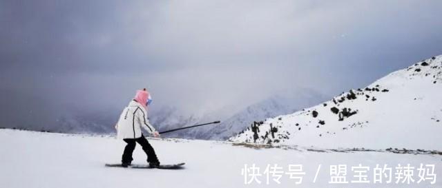 小美|“95后”汉服小姐姐滑雪像剑一样飞舞和仙女似的,网友:仙气飘飘