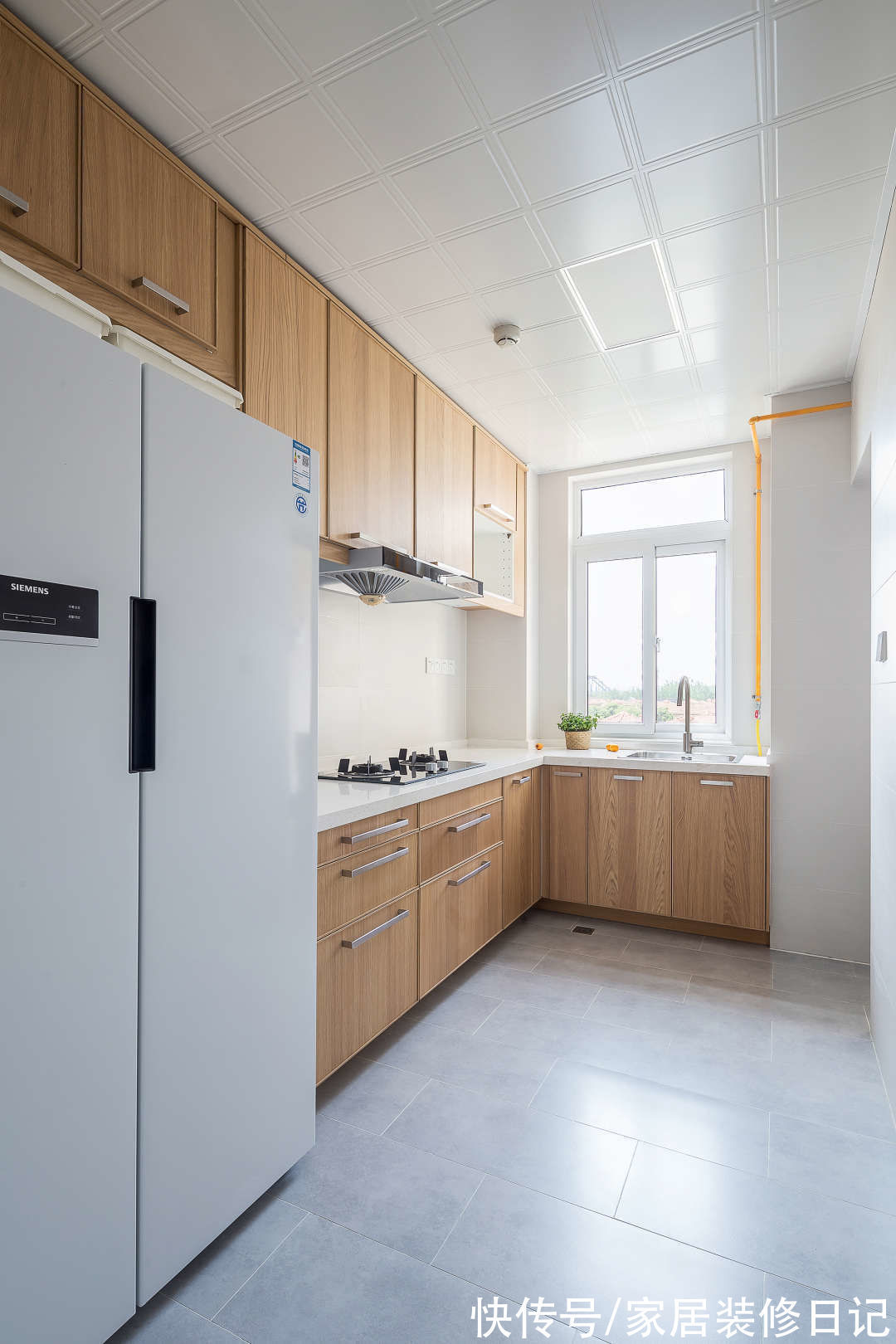 窗帘|明明只有110平,一个最理想的横厅圈粉加分了,住进去就不想出来