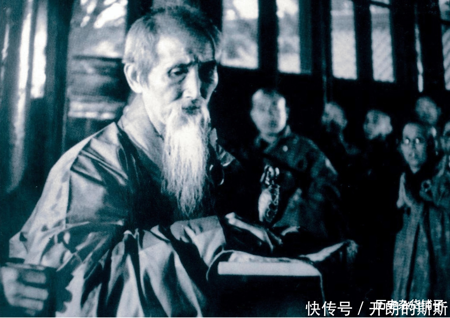 寺庙中的和尚全都是大胖子,道士一个比一个消瘦,您可千万别误会