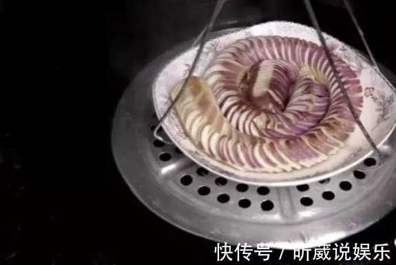 盘龙茄子|茄子别老是红烧了，教你个新吃法，上桌抢着吃，连汤汁都不剩！