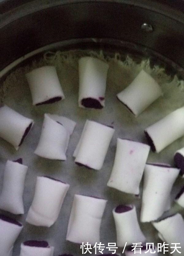 “它”两手一卷比包子还香!闺女隔三差五点名要吃,香甜软糯!