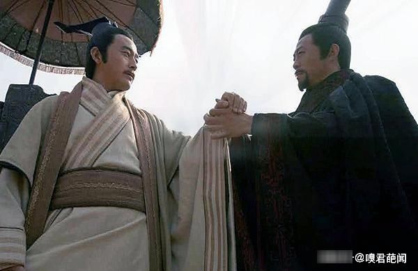 晋献公|秦穆公用5张羊皮从楚国赎回一个老头儿，最终使他称霸诸侯