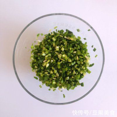 这道薄皮大馅儿韭菜盒，怎么做都好吃